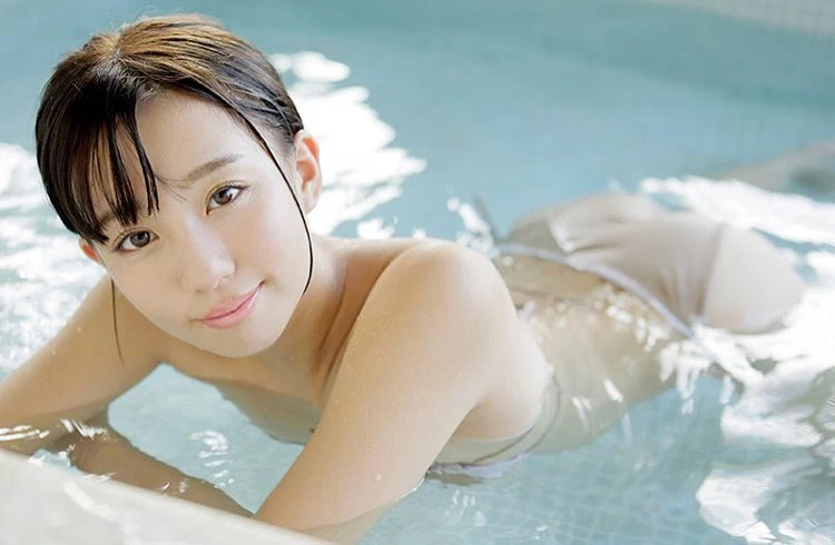 日系美少女日野麻衣 主打萝莉颜 白皙粉嫩胸部